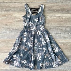 Jessica Simpson Dress
